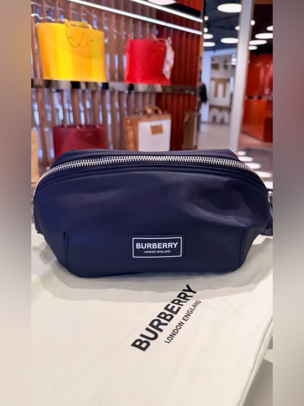 Burberry Navy Zip bum bag New - Picture 2 of 8